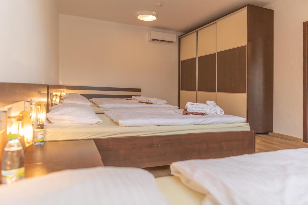 Apartman Aqua Bešeňová Buitenkant foto